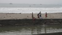 Kisah Pelik Kesehatan Anak di Pesisir Pantai Selatan Jawa