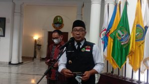 Gubernur Ridwan Kamil Minta Warga Sarimukti Mengungsi