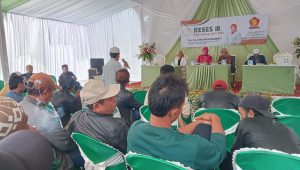 Reses di Cidahu, Lina Ruslinawati Dicurhati Soal Langkanya Pupuk dan Irigasi