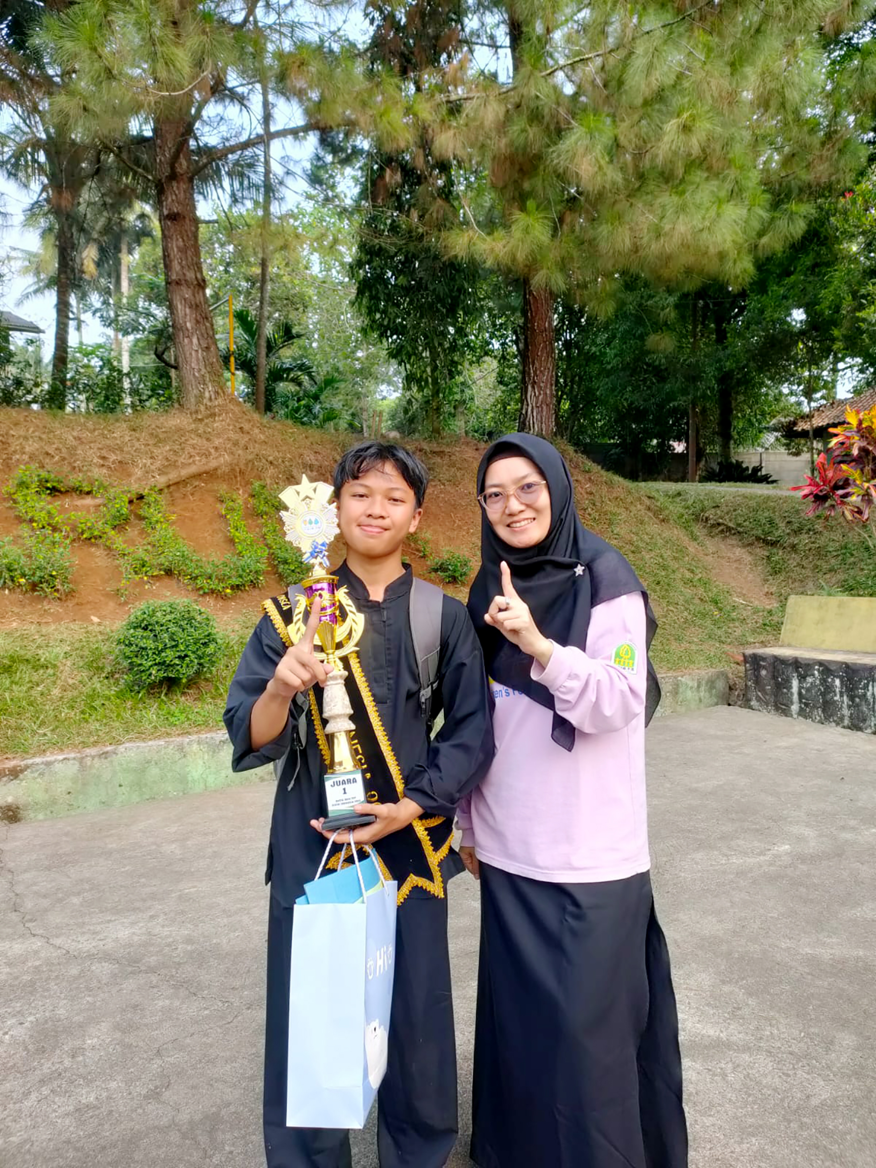 YEC SMAN 1 Sukabumi