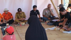 Cianjur Bangkit, IDEP dan KUN Bantu Tunagan Menuju Kampung Siaga Bencana
