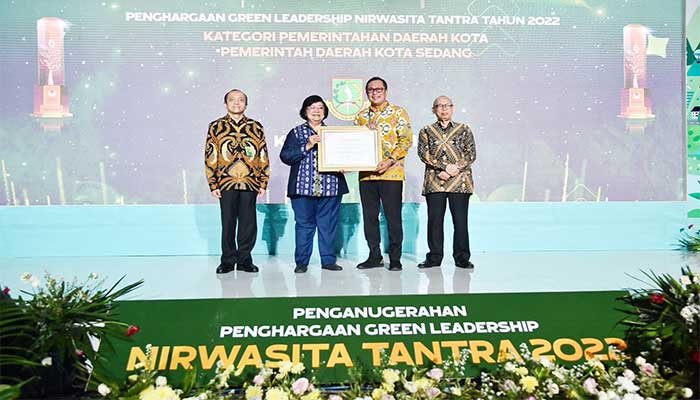 Wali Kota Sukabumi, Achmad Fahmi