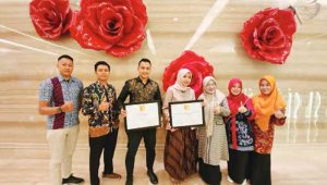 Bappeda Kota Sukabumi Toreh Public Service of Th e Year Jabar