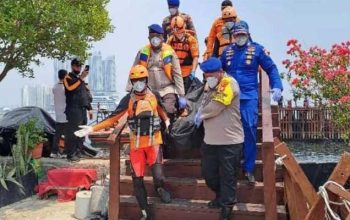Korban Kapal Tenggelam di Pulau Seribu