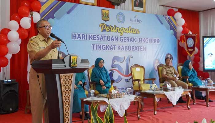 Bupati Sukabumi H. Marwan Hamami