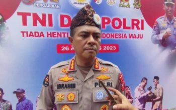 Kepolisian Daerah (Polda) Jawa Barat menurunkan sejumlah personel untuk mengantisipasi dan menanggulangi kebakaran hutan dan bencana kekeringan