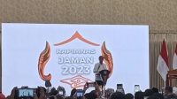 Presiden Jokowi memberikan sambutan pada Rapimnas Jaringan Kemandirian Nasional (JAMAN) 2023 di Kota Cirebon, Jawa Barat, Selasa (29/8/2023). (ANTARA/F Rohman.)