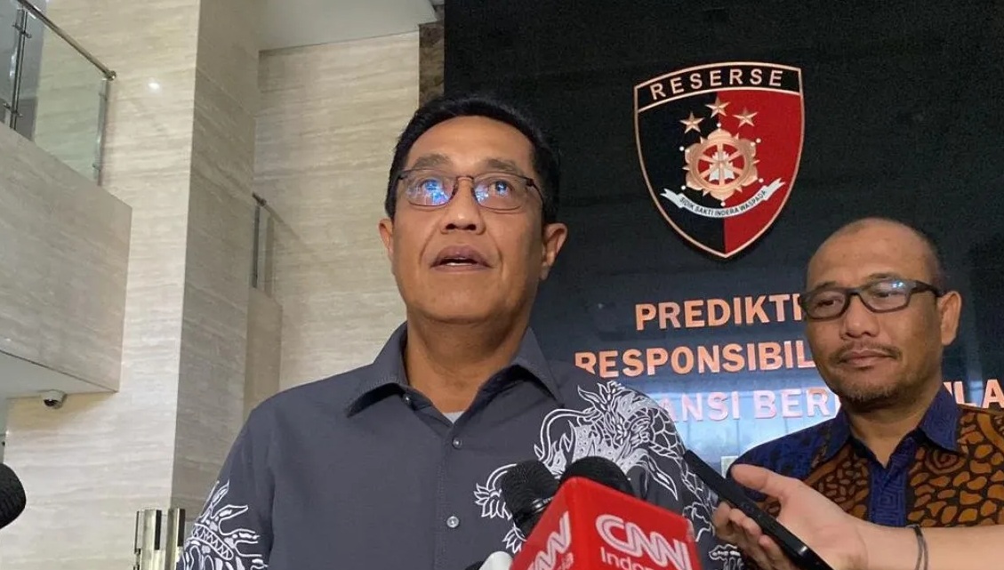 Direktur Tindak Pindana Umum (Dittipidum) Bareskrim Polri Brigjen Pol. Djuhandhani Rahardjo Puro memberikan keterangan kepada wartawan di Mabes Polri, Jakarta, Jumat (4/8/2023)