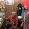 ENERGI ALTERNATIF: Ganjar Pranowo meninjau salah satu desa yang memanfaatkan energi baru terbarukan (EBT) sebagai pengganti gas elpiji dan listrik PLN. (Foto: Humas Pemprov Jateng)