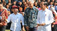 INISIATIF GANJAR: Presiden Joko Widodo bersama Ganjar Pranowo berkunjung ke SMKN Jateng di Semarang pada Rabu (30/8).(Foto : Humas Pemprov Jateng)