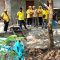 Suasana saat pengerjaan pengerukan DI (Daerah Irigasi) Pasir Malang yang berlokasi di kampung Bojongsari, Desa Mekarasih, Kecamatan Simpenan Kabupaten Sukabumi. (FOTO : NANDI/ RADARSUKABUMI)