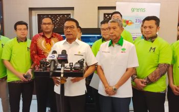 DEKLARASI: Kepala Staf Kepresidenan yang juga Ketua Umum Himpunan Kerukunan Tani Indonesia (HKTI) Moeldoko saat mendeklarasikan manifesto perjuangan Gerakan Maju Tani pada Senin (11/9/2023)