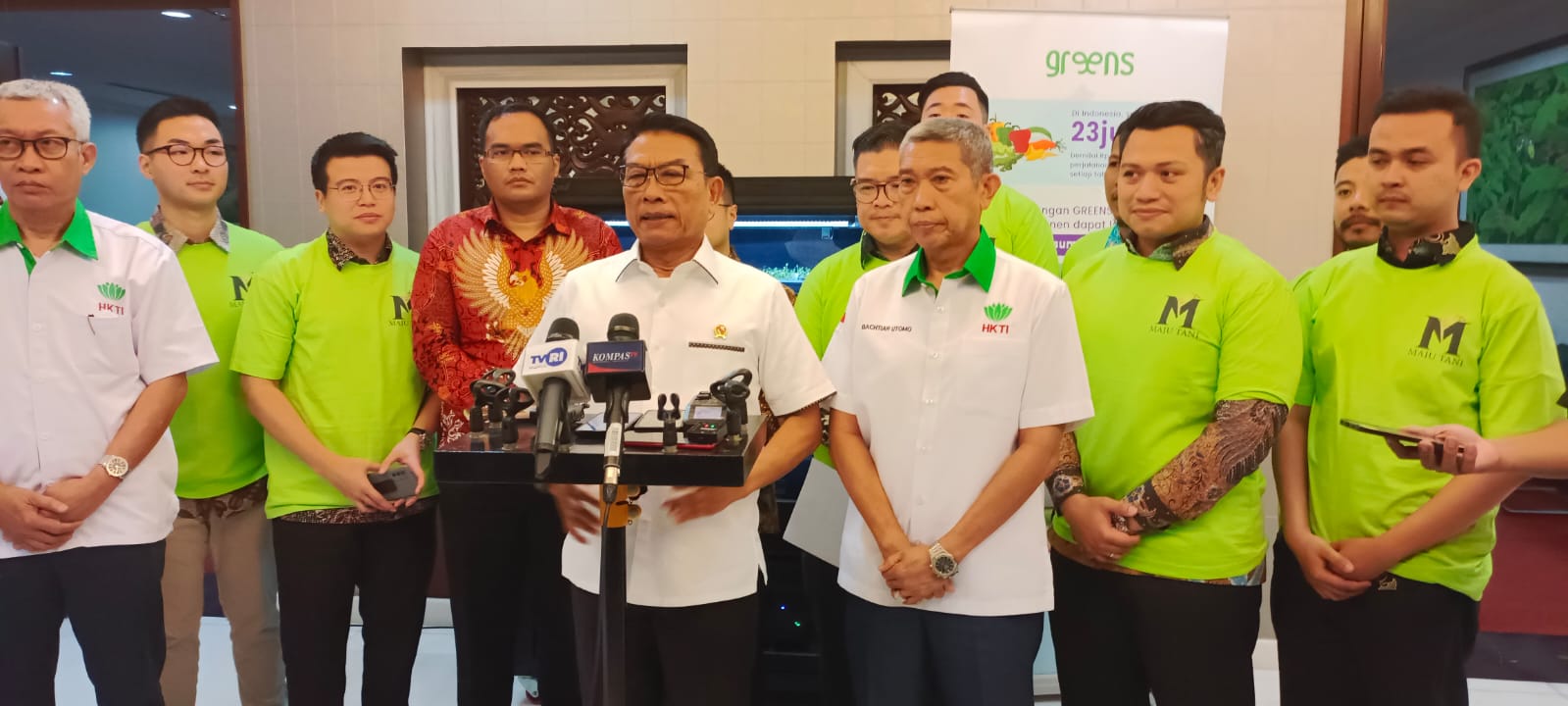 DEKLARASI: Kepala Staf Kepresidenan yang juga Ketua Umum Himpunan Kerukunan Tani Indonesia (HKTI) Moeldoko saat mendeklarasikan manifesto perjuangan Gerakan Maju Tani pada Senin (11/9/2023)