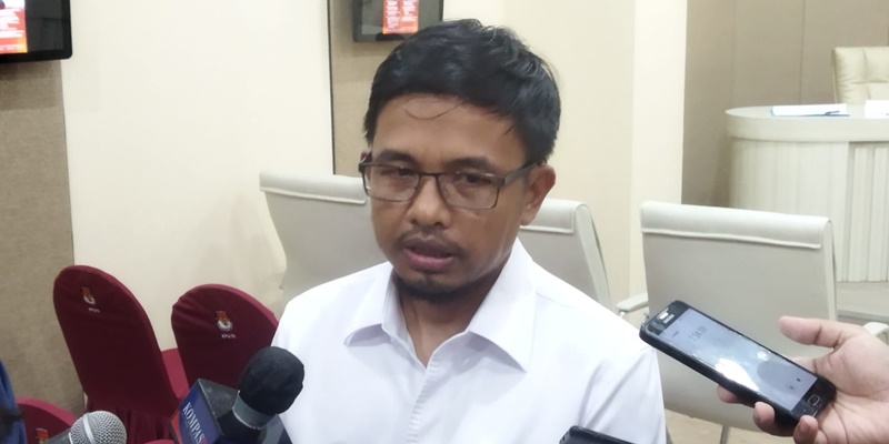 Anggota KPU RI, Idham Holik
