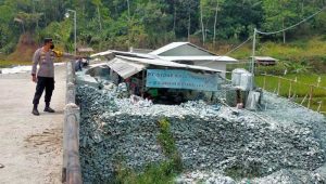 Cemari Sungai, DLH Kabupaten Sukabumi Ancam Tutup Pabrik Batu Hijau di Cikembar