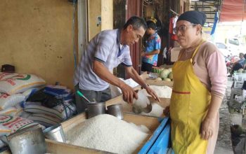 Pedagang Beras Palabuhanratu Sukabumi