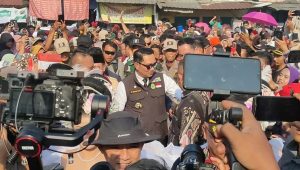 Ridwan Kamil Resmikan Alun-alun Ciranjang dan pamit