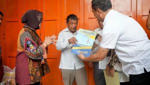 Viral, Warga Bandung Jual Sepeda untuk Biayai Sekolah Anak