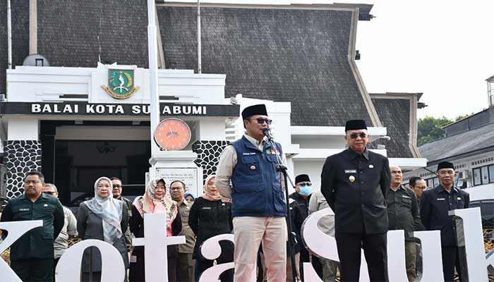 Wali kota Sukabumi Achmad Fahmi 