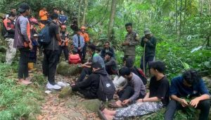 12 Santri Hilang di Curug Kembar Bogor Ditemukan Selamat