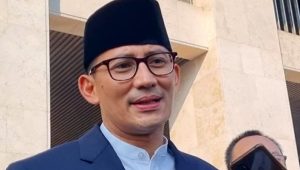 Gagal Cawapres Ganjar, Sandiaga Uno Sujud Syukur