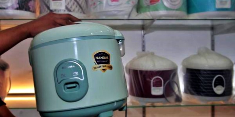 Sekitar 500 ribu rice cooker gratis akan segera didistribusikan untuk masyarakat Indonesia mulai awal November 2023 mendatang.