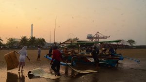 Nestapa Nelayan Palabuhanratu, Dibayangi Limbah Emisi PLTU