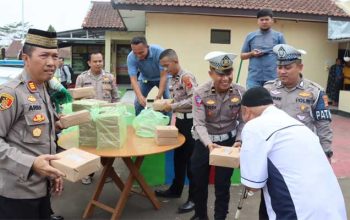 Jumat berkah Polres Sukabumi Kota