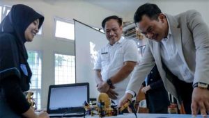 Hadiri ‘Job Fair’ 2023 di SMKN 4 Bandung, Kadisdik Wahyu Mijaya Beri Pesan Begini kepada Siswa
