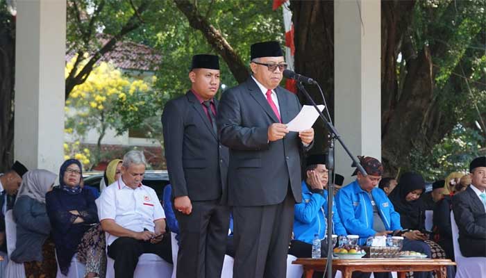 Bupati Sukabumi Marwan Hamami