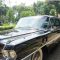 Eks mobil dinas RI-1 jenis Cadillac Fleetwood 75 Limousine, yang akan ditumpangi Ganjar Pranowo-Mahfud MD mendaftar ke KPU RI, tampak terparkir di sekitar Tugu Proklamasi, Jakarta, Kamis (19/10/2023)