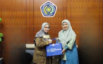 UMMI Wakafkan Seribu Al-Quran