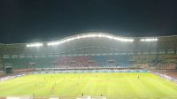 Suasana pertandingan Liga 1 antara Persija Jakarta menjamu Rans Nusantara FC yang berlangsung di Stadion Patriot Candrabagha, Bekasi, Minggu (22/10/2023). (RAUF ADIPATI)