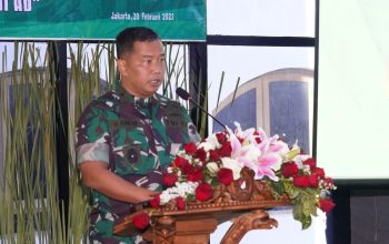 Kepala Dinas Penerangan TNI Angkatan Darat (Kadispenad) Brigjen TNI Hamim Tohari membuka rapat kerja teknis penerangan TNI AD 2023 di Gedung B, Markas Besar TNI AD (Mabesad), Jakarta, Senin (20/2/2023). (Dispenad)