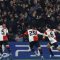 Pemain Feyenoord Ramiz Zerrouki bersama Santiago Gimenez dan Quilindschy Hartman merayakan gol kedua mereka dalam peetandingan Liga Champions Grup E melawan Lazio di Stadion Feyenoord, Rotterdam, Belanda, Rabu (25 /10/2023). (Piroschka Van De Wouw).