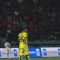Kiper Persija Jakarta Andritany Ardhiyasa saat dalam pertandingan BRI Liga 1 yang mempertemukan Persija menghadapi Bali United yang berlangsung di Stadion Patriot Candrabaga, Bekasi, Minggu (24/09/2023). (BRI Liga 1)