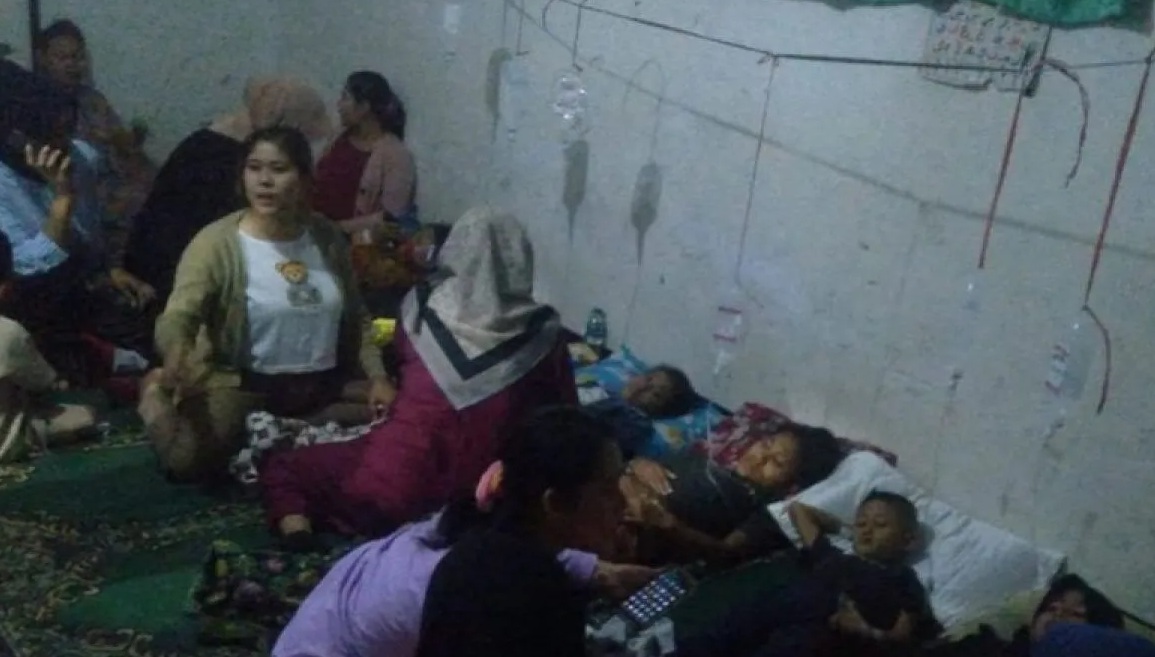 Dinas Kesehatan Kabupaten Cianjur, Jawa Barat, mencatat 20 orang warga yang mengalami keracunan makanan setelah menyantap nasi kotak