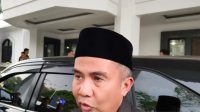 Penjabat Gubernur Jawa Barat (Jabar) Bey Triadi Machmudin memberikan keterangan, di Gedung DPRD Jawa Barat, Jumat (20/10/2023).