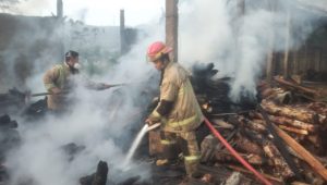 Kronologis Pabrik Kayu di Cikembar Sukabumi Terbakar