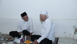 Ganjar Pranowo Tanggapi Puisi Viral Gus Mus