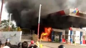 SPBU Jalur Lingsel Sukabumi Terbakar