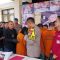 EKSPOS  : Kapolres Sukabumi AKBP Maruly Pardede saat mengekspos kasus ayah kandung perkosa dua anaknya.(FOTO : UNTUK RADARSUKABUMI)