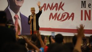 Ganjar Pranowo Ajak Anak Muda Masuk Politik