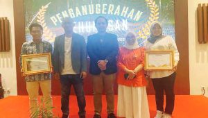 Bawaslu Kota Sukabumi Sabet Dua Penghargaan Penganugerahan Kehumasanan