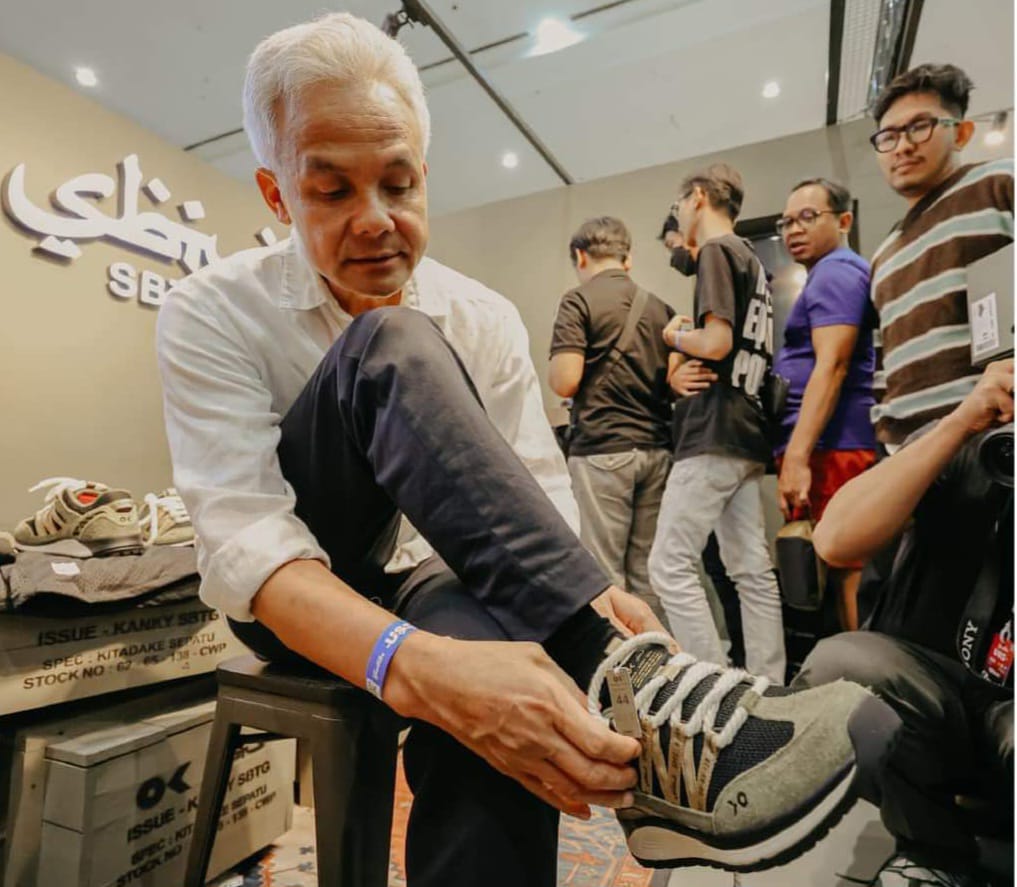 SERAP ASPIRASI: Ganjar Pranowo hadir dalam acara Urban Sneaker Society (USS) di Balai Sidang Jakarta Convention Center (JCC), Jakarta, pada Jumat (3/11). (Foto: Tim Media Ganjar Pranowo)