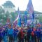 PROTES : Ribuan buruh SP TSK SPSI Kabupaten Sukabumi, saat demo di depan Gedung Sate Bandung, soal kenaikan UMK 2024.(foto : ist)