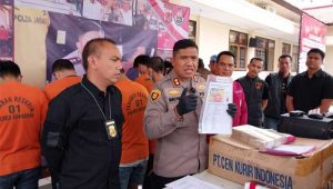 Polres Sukabumi Berhasil Ungkap Pelaku Penjualan NIK dan NKK Milik Orang Lain Untuk Registrasi Kartu Perdana