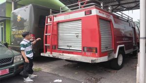 Satu Unit Mobil Damkar Kota Sukabumi Dikandangkan