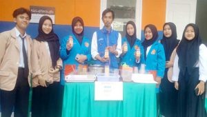 PKBM Hidayatul Mualimin Sukabumi Ciptakan Minuman Lemon