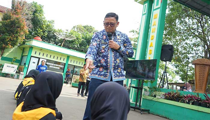 Penjabat Wali kota Sukabumi, Kusmana Hartadji